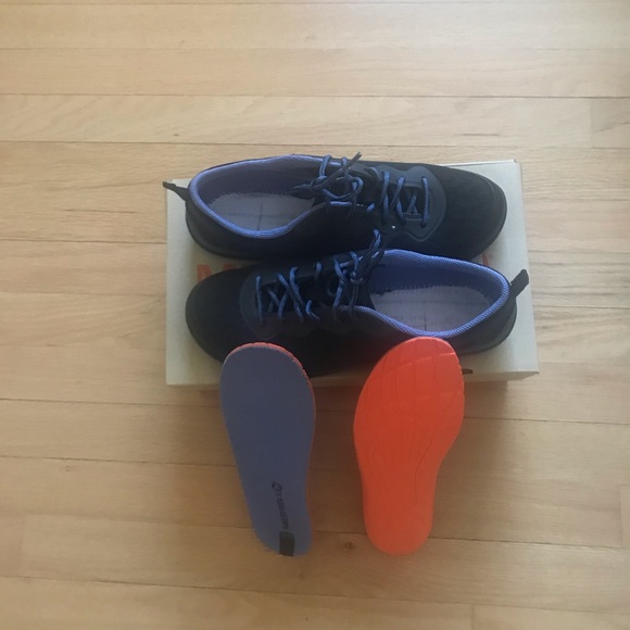 Merrell shoes - Picture 8 of 8